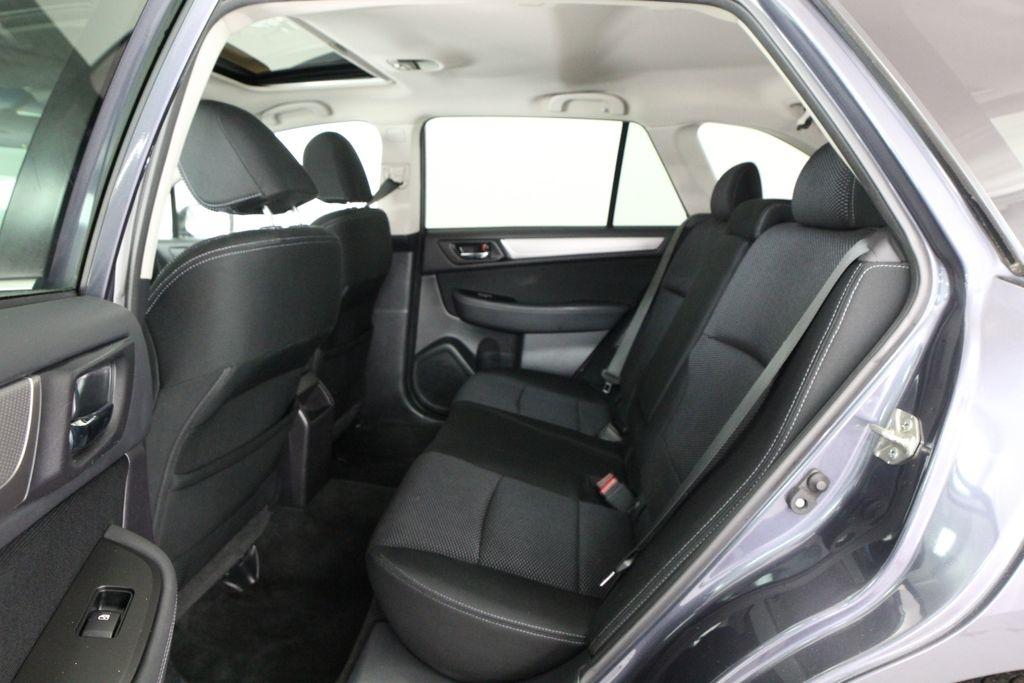 Subaru Outback 4dr Wgn 2.5i Premium PZEV 2015