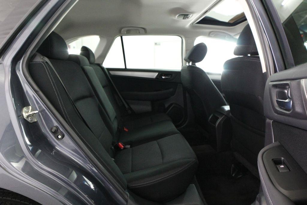 Subaru Outback 4dr Wgn 2.5i Premium PZEV 2015