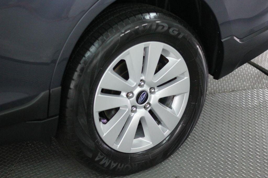 Subaru Outback 4dr Wgn 2.5i Premium PZEV 2015
