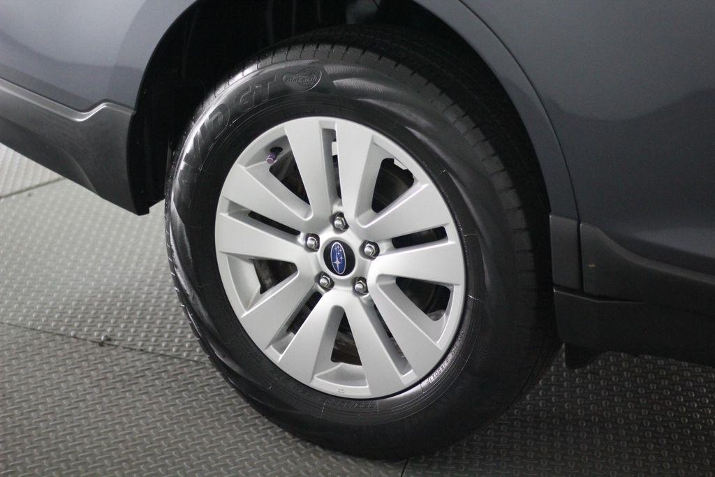 Subaru Outback 4dr Wgn 2.5i Premium PZEV 2015