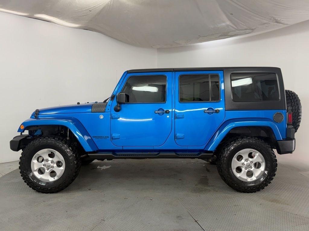 Jeep Wrangler Unlimited 4WD 4dr Sahara 2015