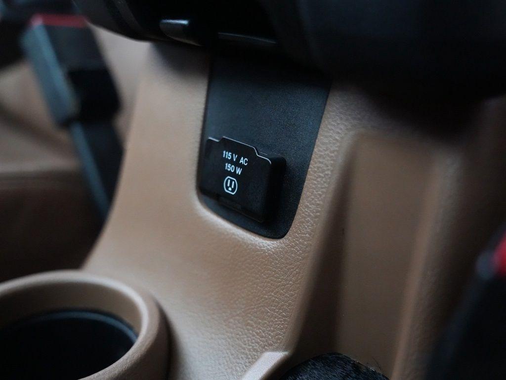 Jeep Wrangler Unlimited 4WD 4dr Sahara 2015