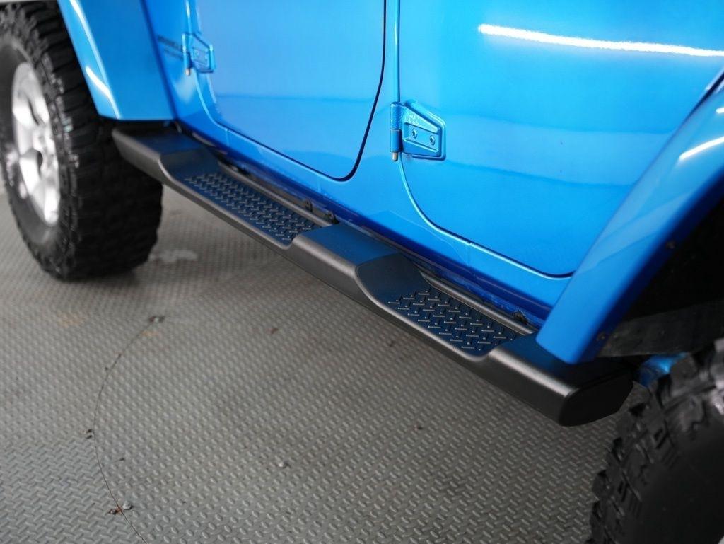 Jeep Wrangler Unlimited 4WD 4dr Sahara 2015