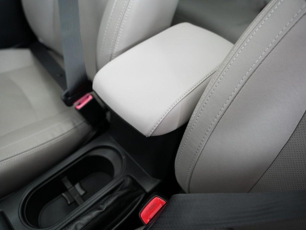 Subaru Forester 2.5i Limited CVT 2017