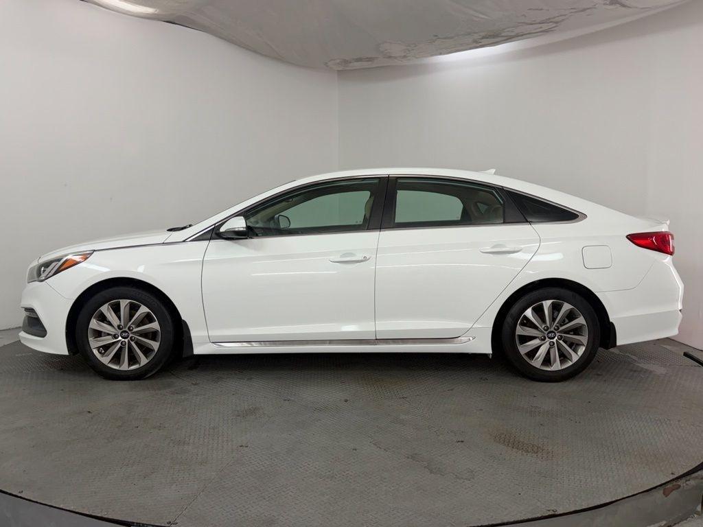 Hyundai Sonata Sport 2.4L 2017