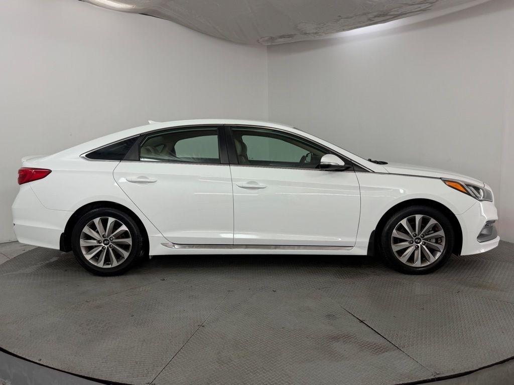 Hyundai Sonata Sport 2.4L 2017