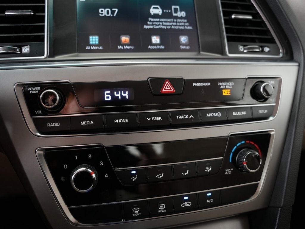 Hyundai Sonata Sport 2.4L 2017