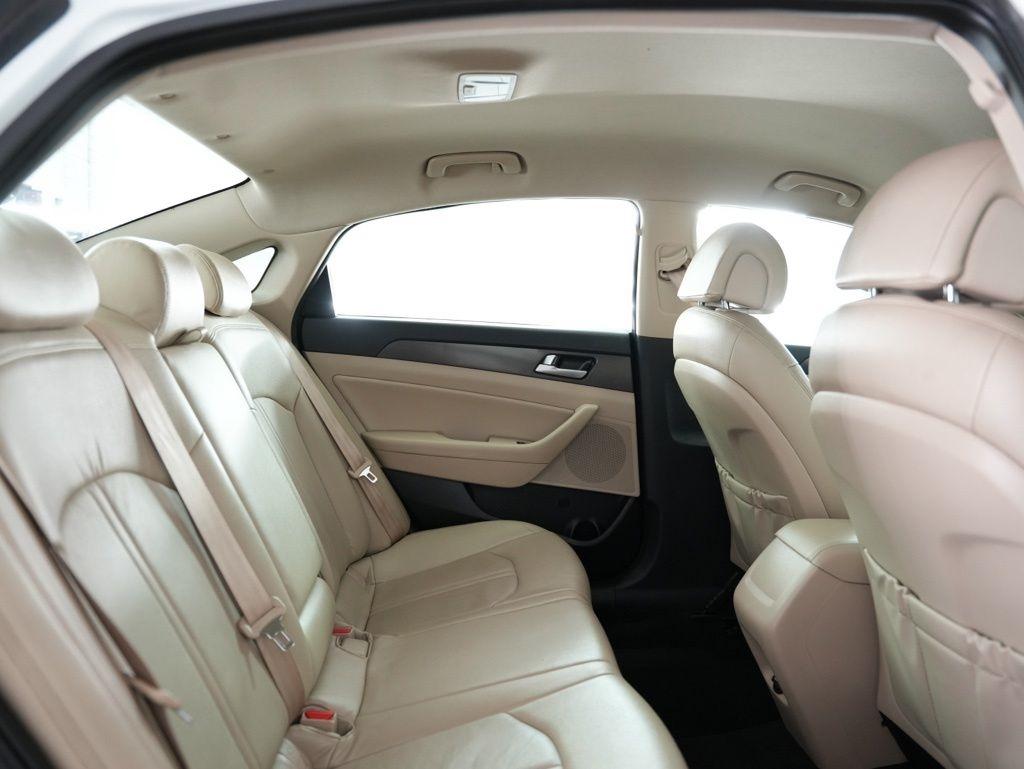 Hyundai Sonata Sport 2.4L 2017
