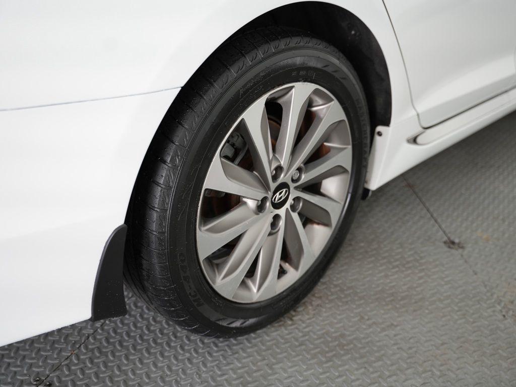 Hyundai Sonata Sport 2.4L 2017