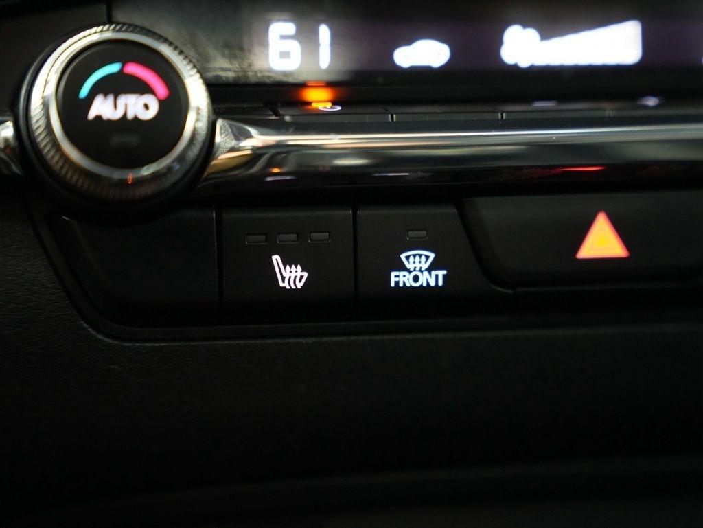 Mazda Mazda3 Hatchback Premium Package Auto AWD 2020