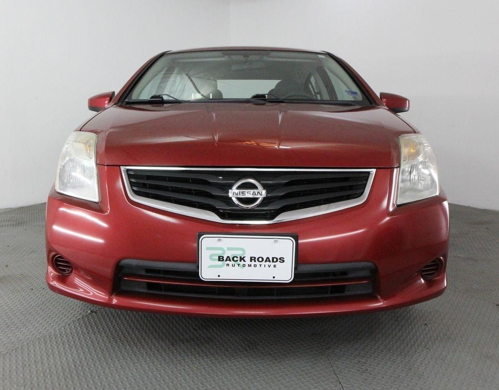 Nissan Sentra 4dr Sdn I4 CVT 2.0 2012