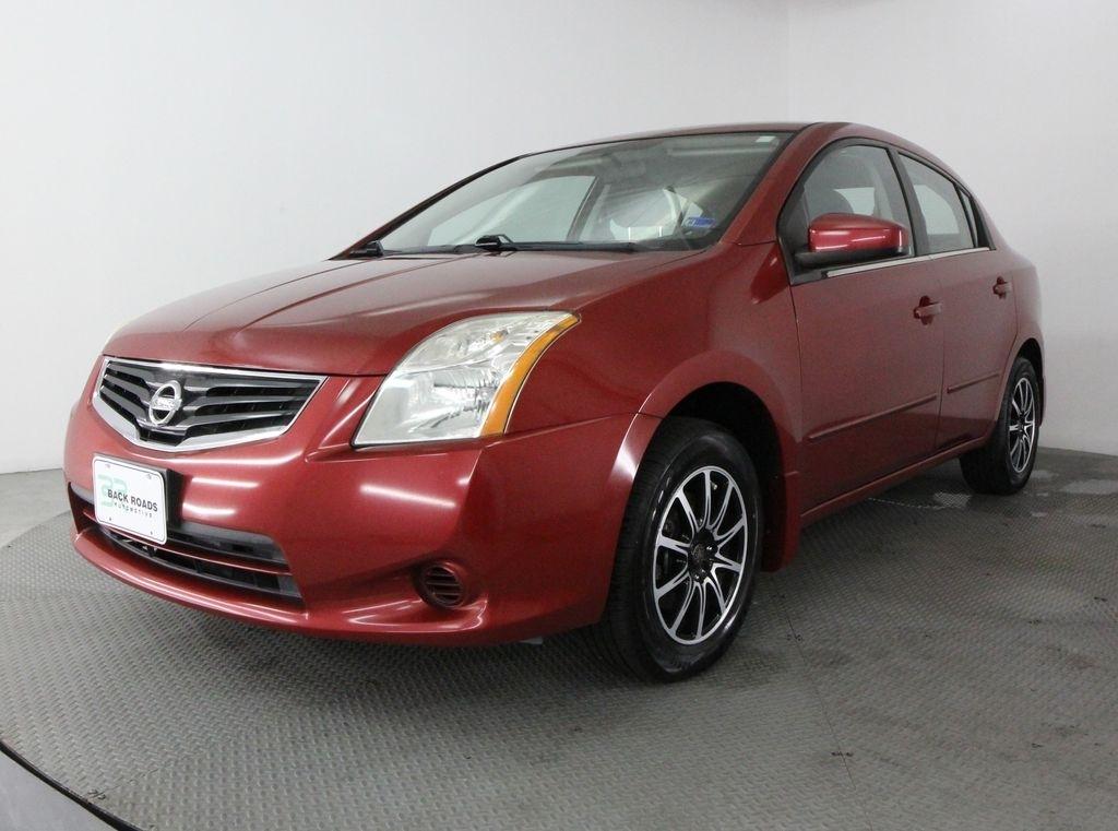 Nissan Sentra 4dr Sdn I4 CVT 2.0 2012