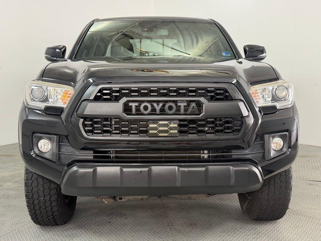 Toyota Tacoma TRD Off Road Double Cab 5' Bed V6 4x4 MT (Natl) 2018