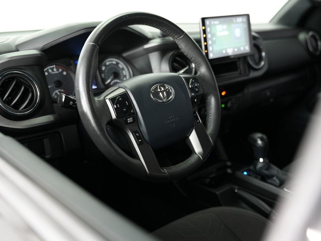 Toyota Tacoma TRD Off Road Double Cab 5' Bed V6 4x4 MT (Natl) 2018