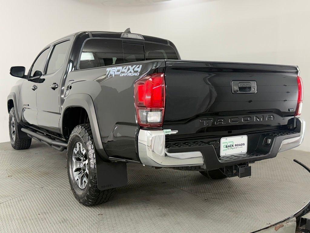 Toyota Tacoma TRD Off Road Double Cab 5' Bed V6 4x4 MT (Natl) 2018