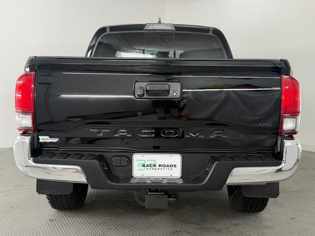 Toyota Tacoma TRD Off Road Double Cab 5' Bed V6 4x4 MT (Natl) 2018