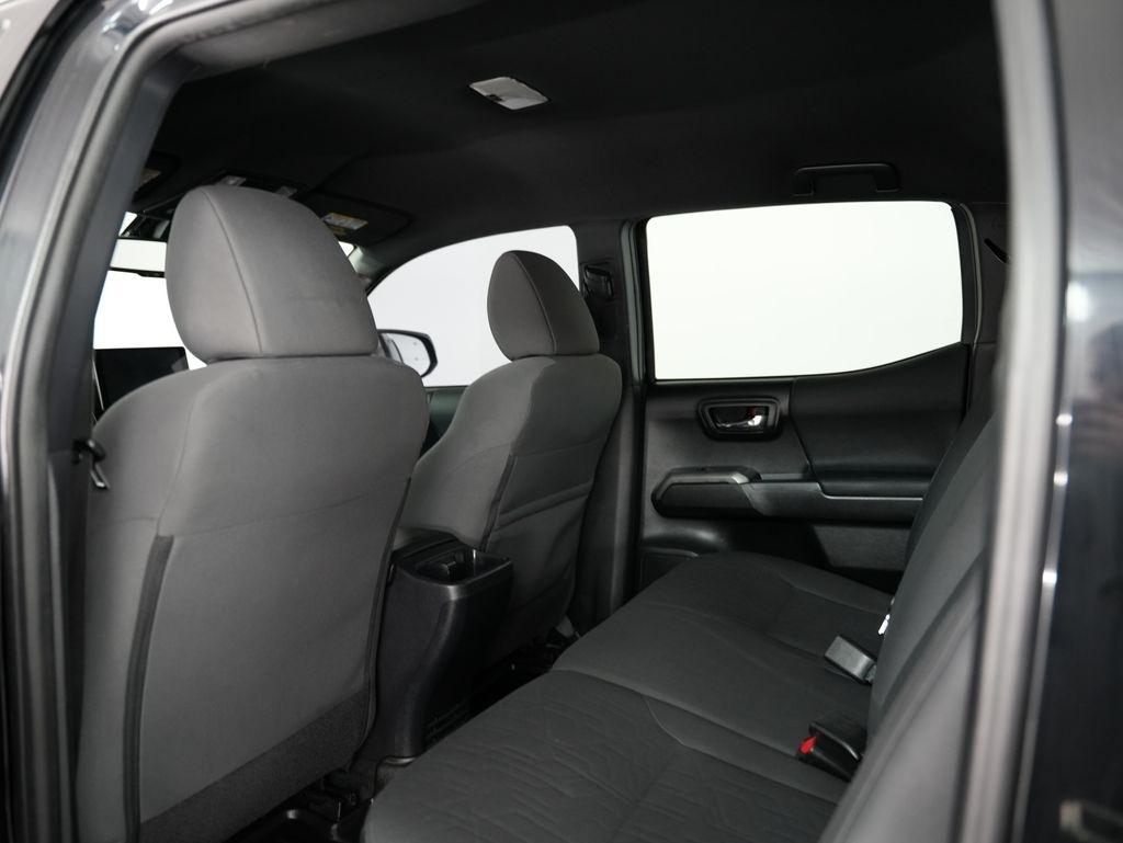Toyota Tacoma TRD Off Road Double Cab 5' Bed V6 4x4 MT (Natl) 2018