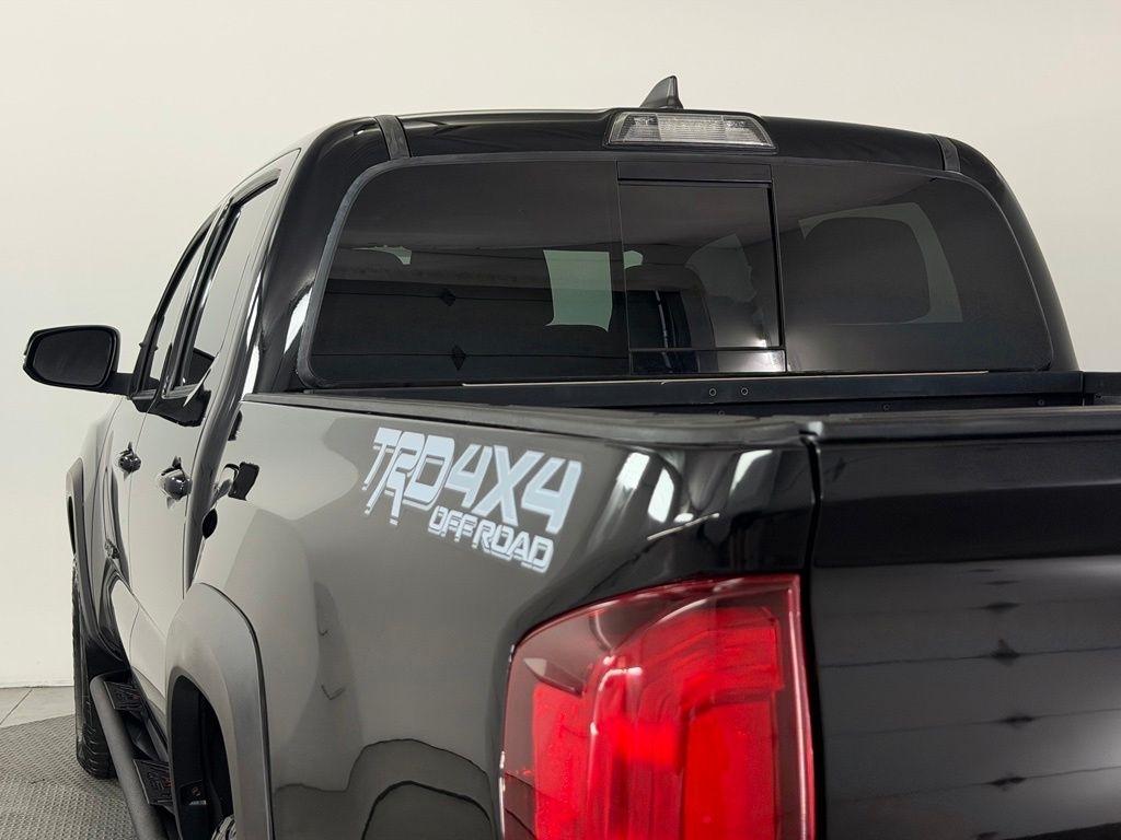 Toyota Tacoma TRD Off Road Double Cab 5' Bed V6 4x4 MT (Natl) 2018