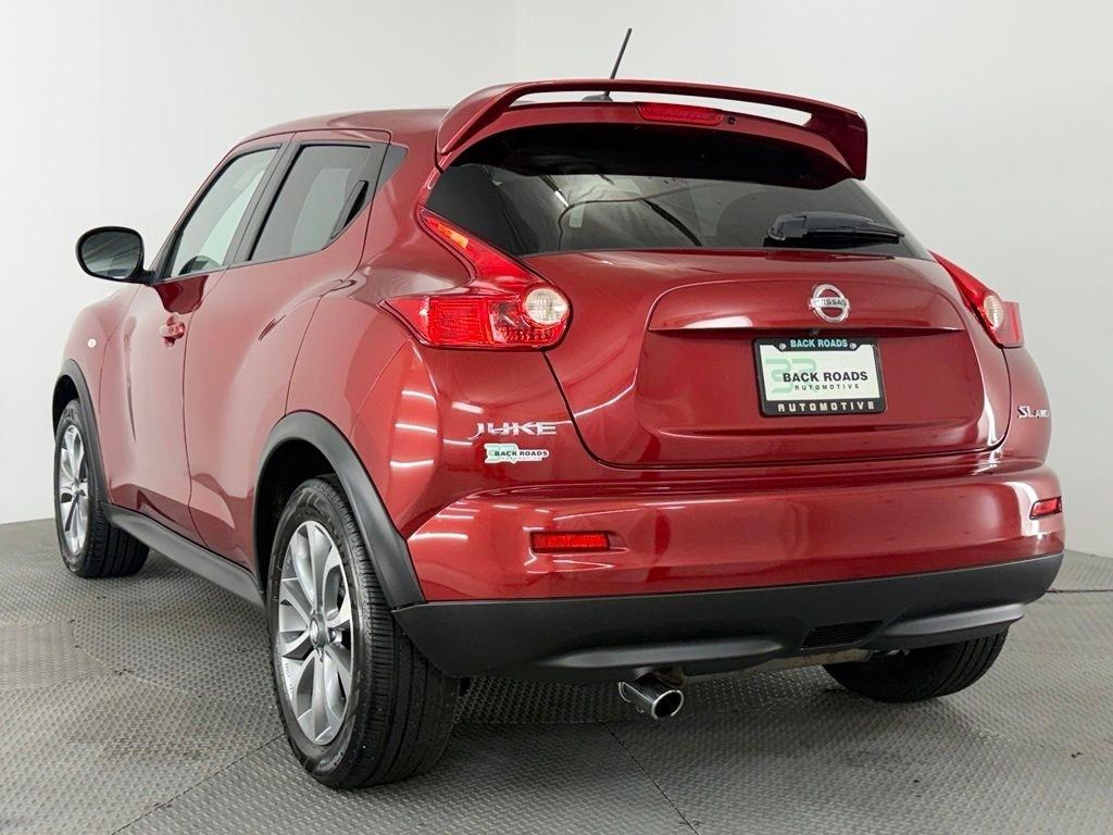 Nissan Juke 5dr Wgn I4 CVT SL AWD 2011