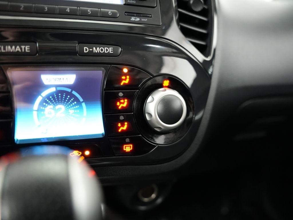 Nissan Juke 5dr Wgn I4 CVT SL AWD 2011