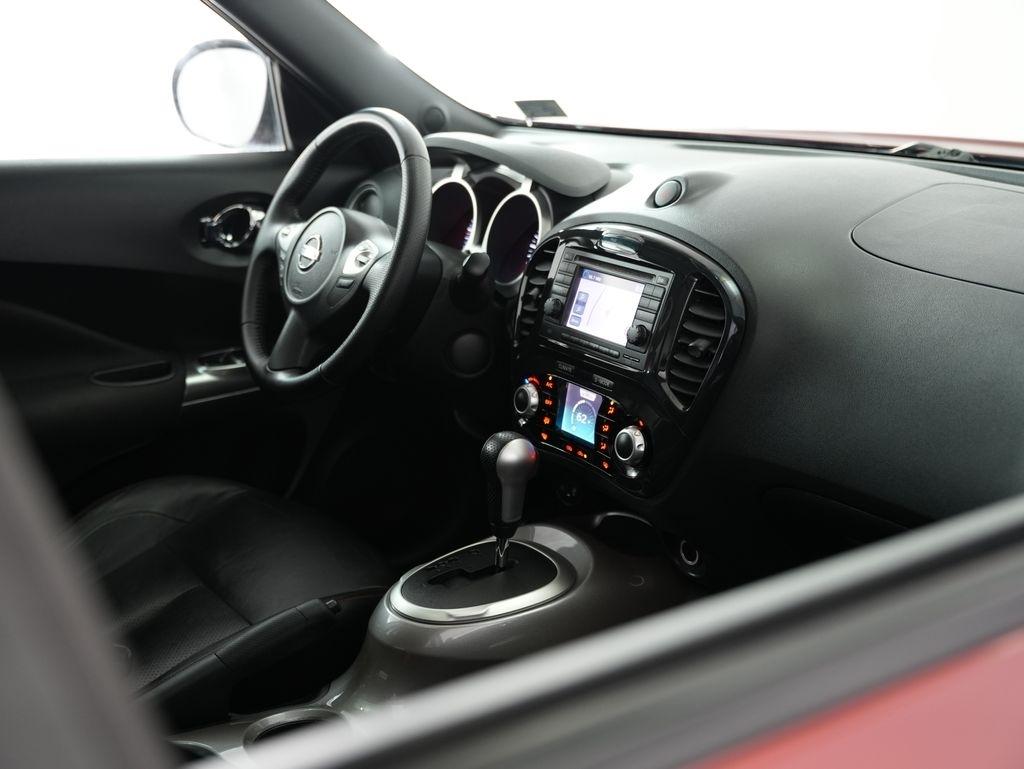 Nissan Juke 5dr Wgn I4 CVT SL AWD 2011