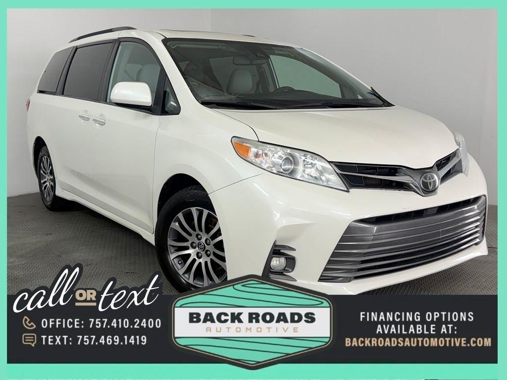 2020 Toyota Sienna XLE Auto Access Seat FWD 7-Passenger (Natl)