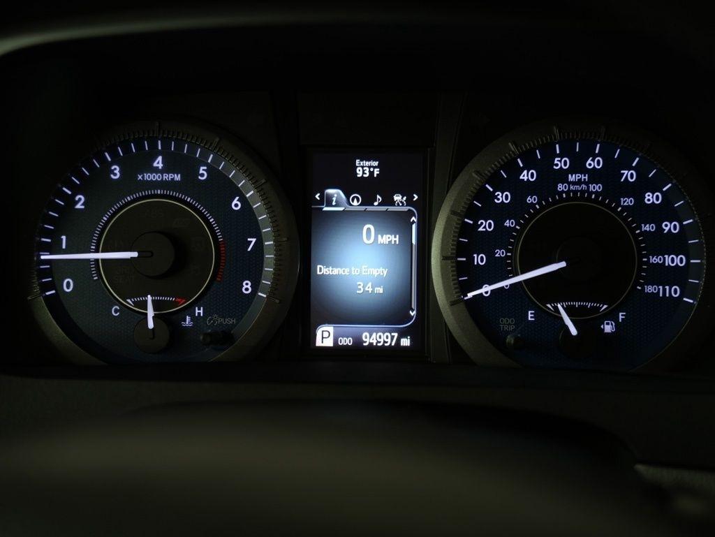 Toyota Sienna XLE Auto Access Seat FWD 7-Passenger (Natl) 2020