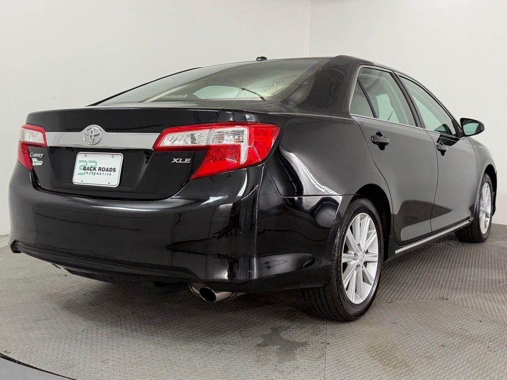 Toyota Camry 4dr Sdn I4 Auto SE Sport Limited Edition (Natl) 2012