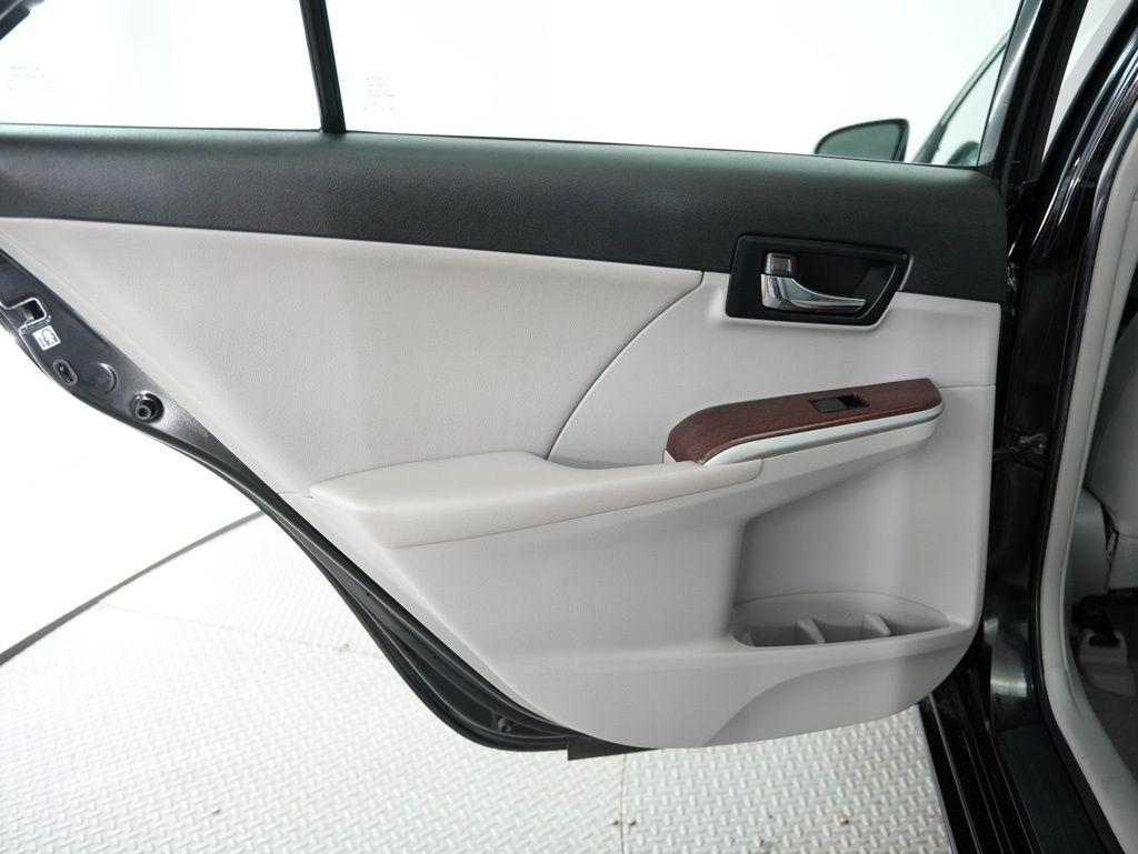 Toyota Camry 4dr Sdn I4 Auto SE Sport Limited Edition (Natl) 2012