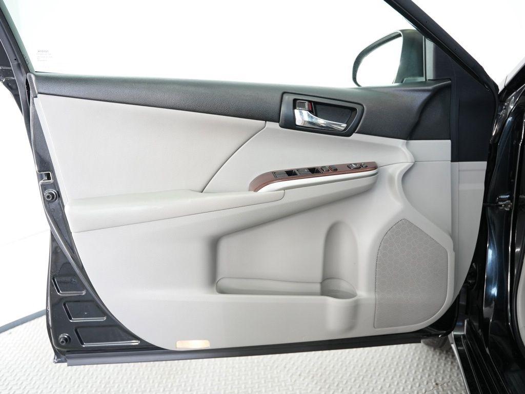 Toyota Camry 4dr Sdn I4 Auto SE Sport Limited Edition (Natl) 2012