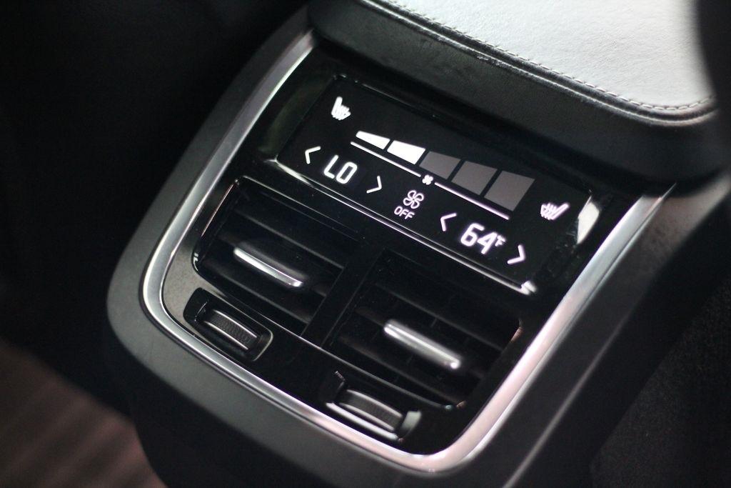 Volvo XC90 AWD 4dr T6 R-Design 2016