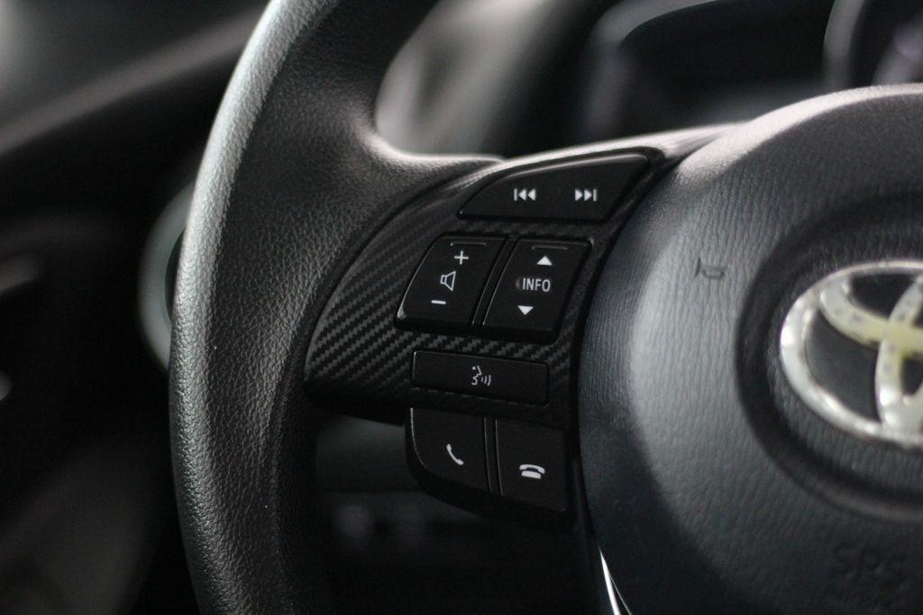 Toyota Yaris iA Manual (Natl) 2018