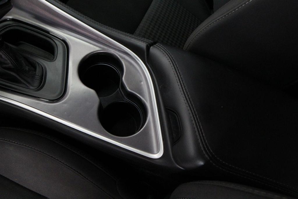 Dodge Challenger R/T RWD 2019