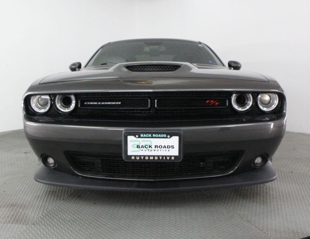 Dodge Challenger R/T RWD 2019