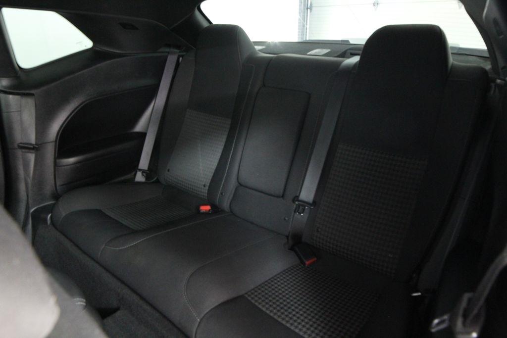 Dodge Challenger R/T RWD 2019