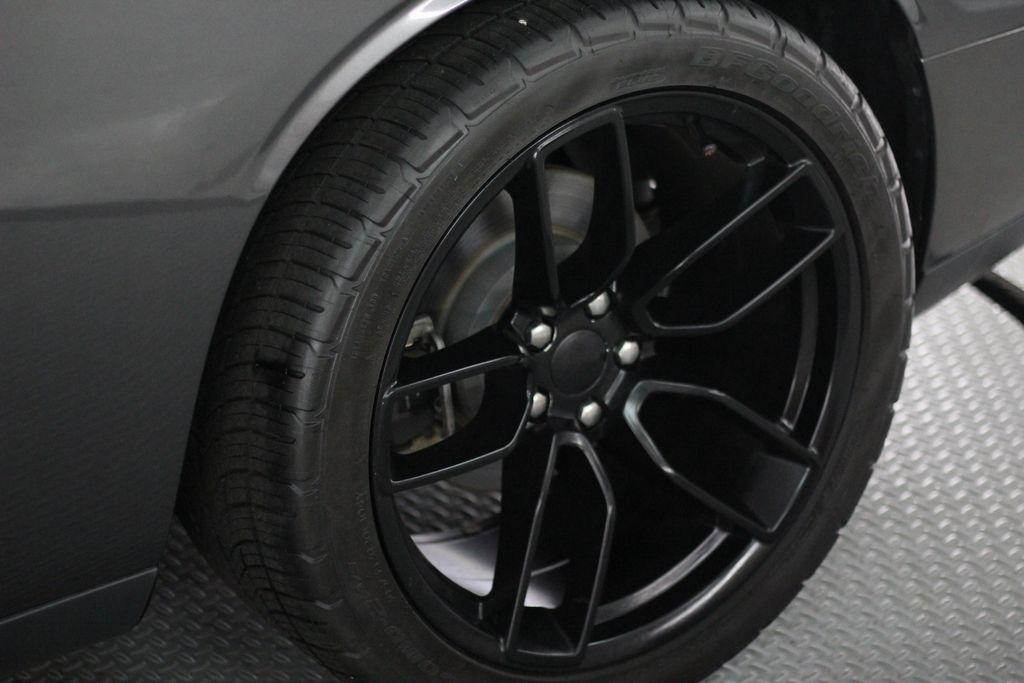 Dodge Challenger R/T RWD 2019