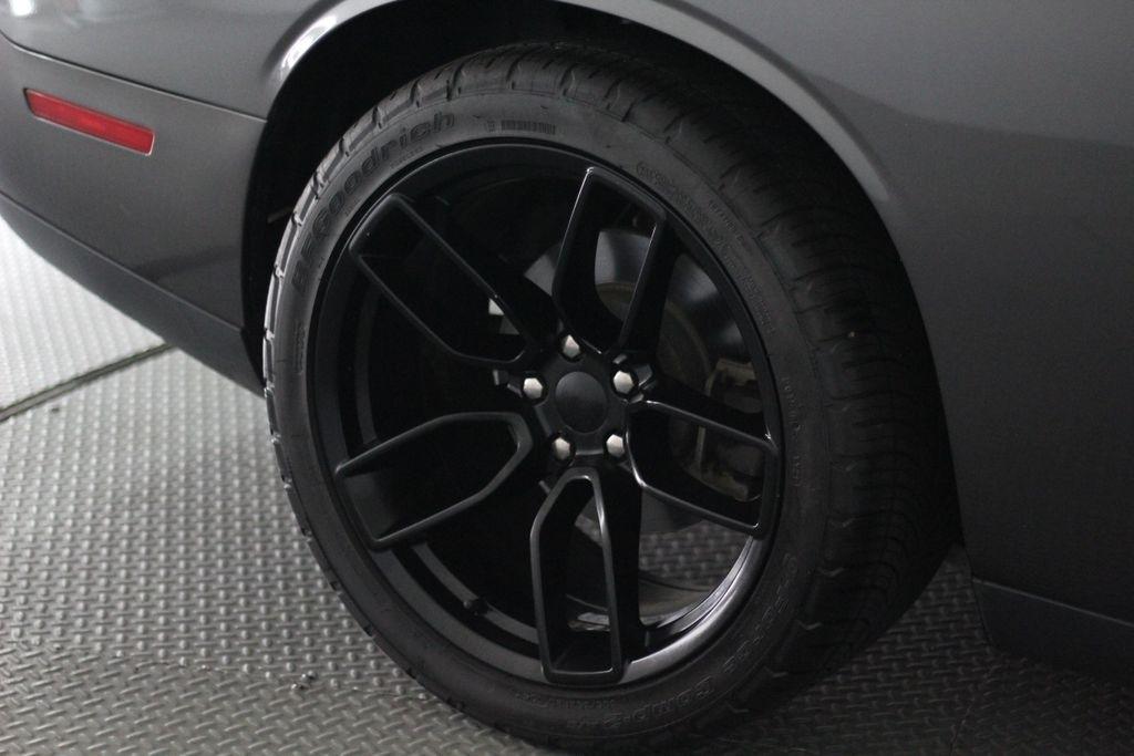 Dodge Challenger R/T RWD 2019