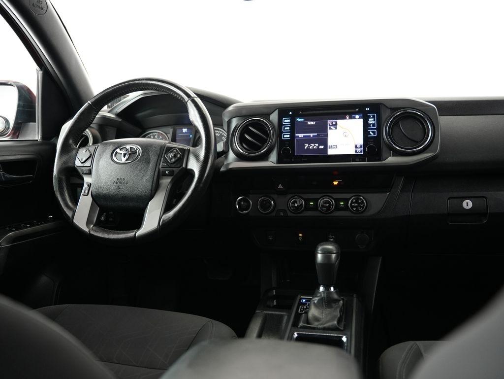 Toyota Tacoma TRD Off Road Double Cab 5' Bed V6 4x4 MT (Natl) 2017