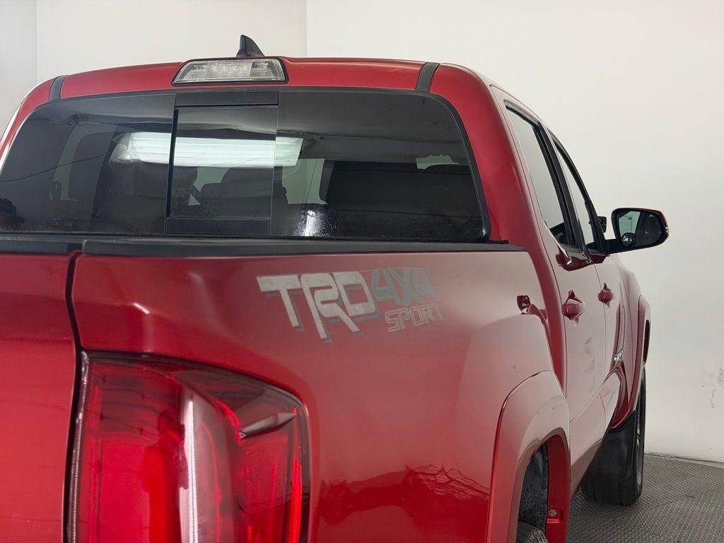 Toyota Tacoma TRD Off Road Double Cab 5' Bed V6 4x4 MT (Natl) 2017