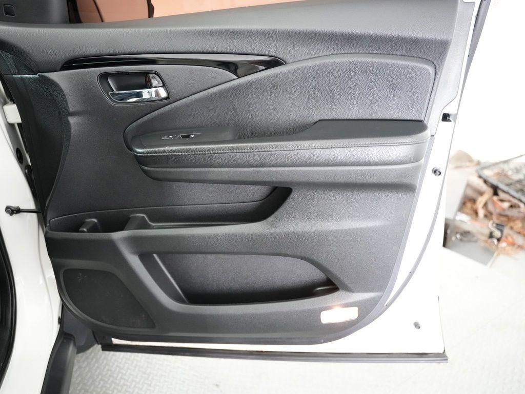 Honda Pilot Elite AWD 2018