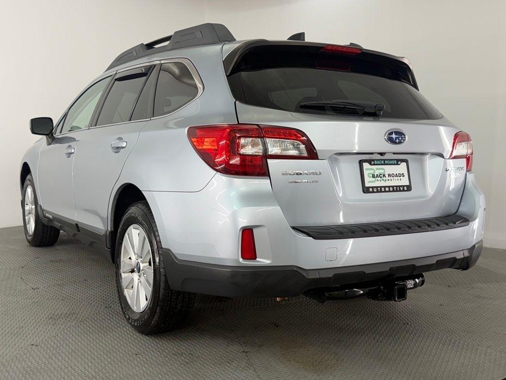 Subaru Outback 4dr Wgn 2.5i Premium PZEV 2016