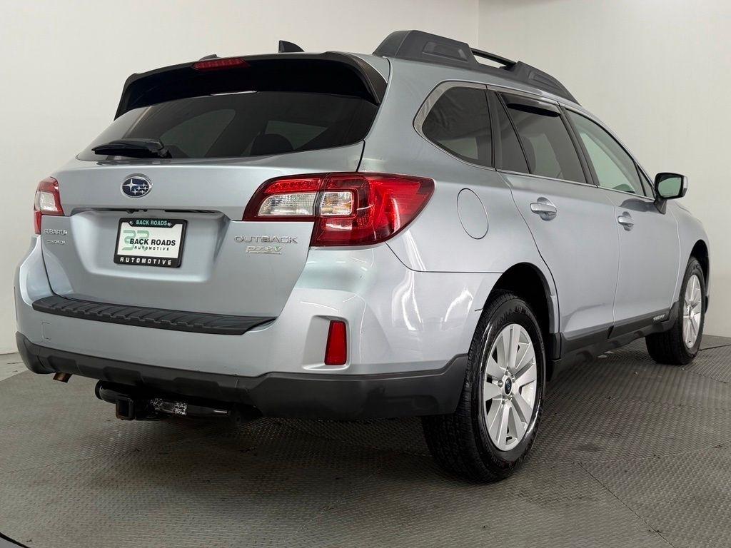 Subaru Outback 4dr Wgn 2.5i Premium PZEV 2016