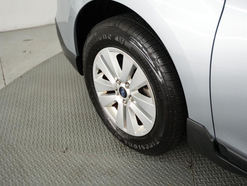 Subaru Outback 4dr Wgn 2.5i Premium PZEV 2016