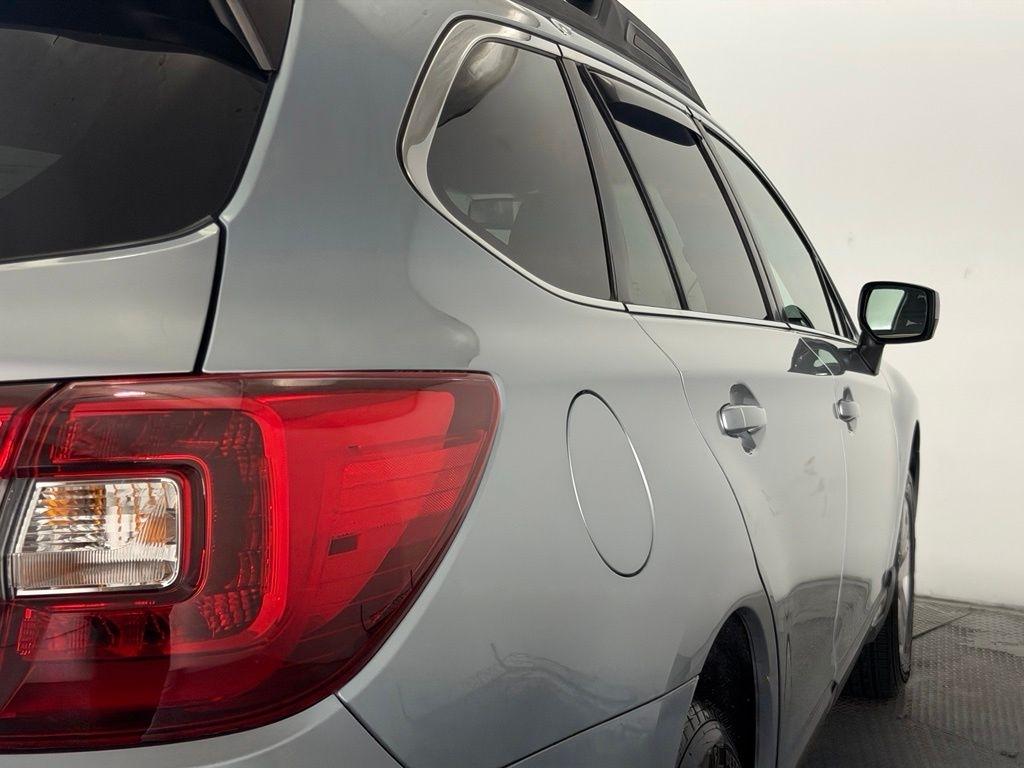 Subaru Outback 4dr Wgn 2.5i Premium PZEV 2016