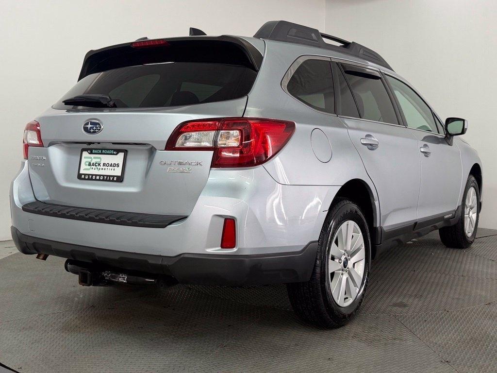 Subaru Outback 4dr Wgn 2.5i Premium PZEV 2016