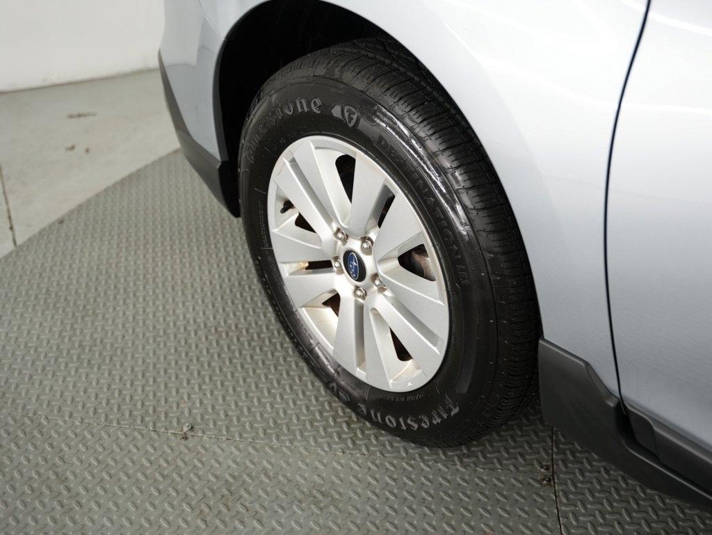 Subaru Outback 4dr Wgn 2.5i Premium PZEV 2016