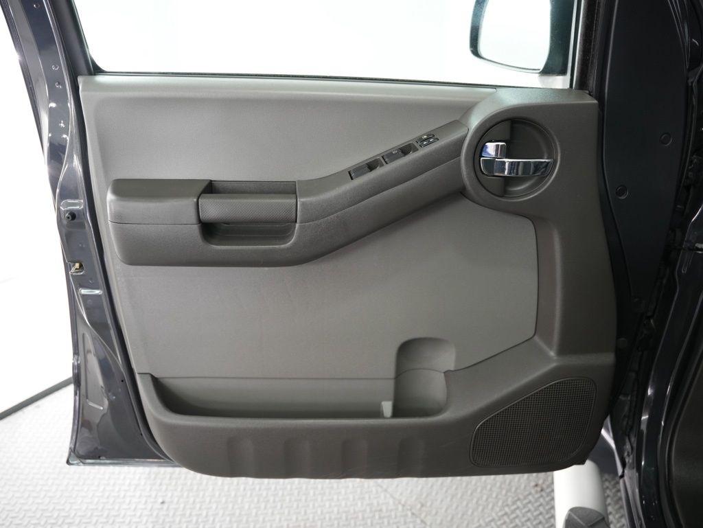 Nissan Xterra 2WD 4dr Auto S 2014