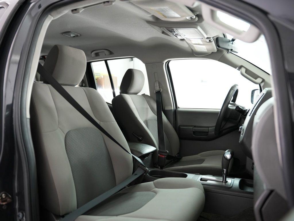 Nissan Xterra 2WD 4dr Auto S 2014