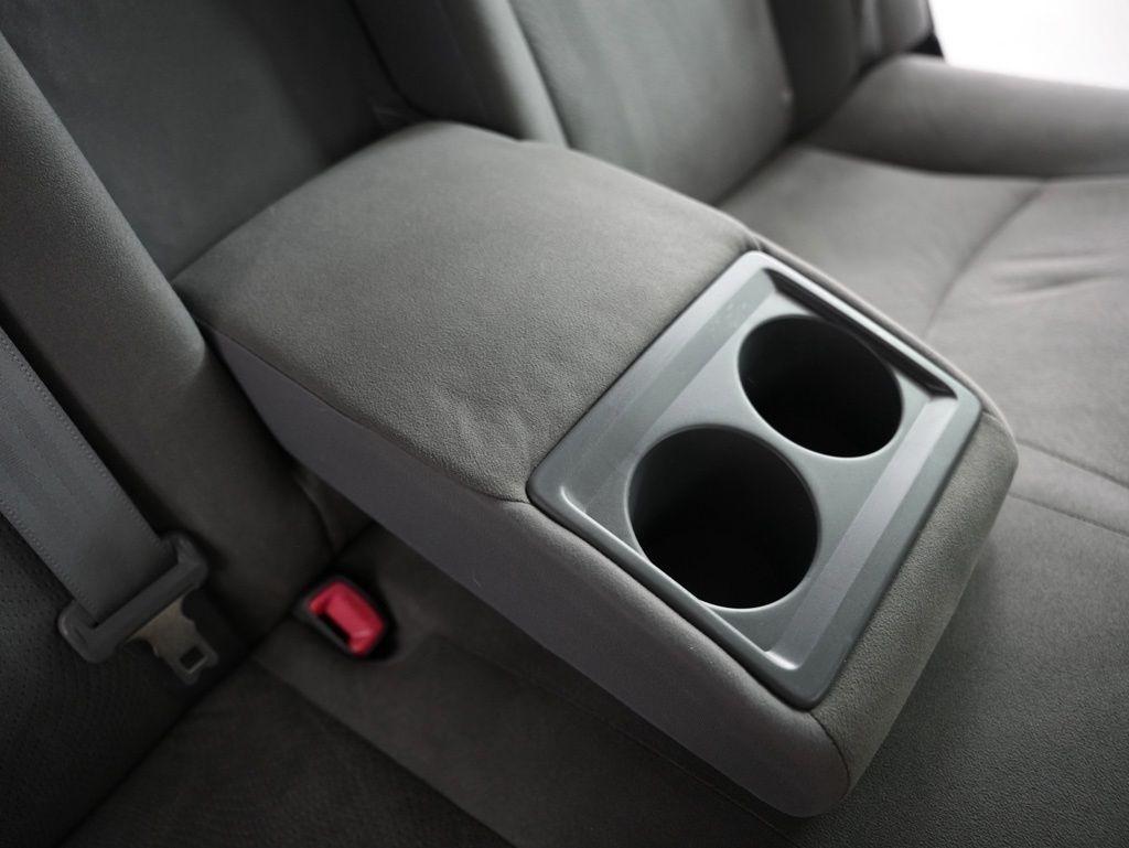 Toyota Prius 5dr HB Three (Natl) 2012