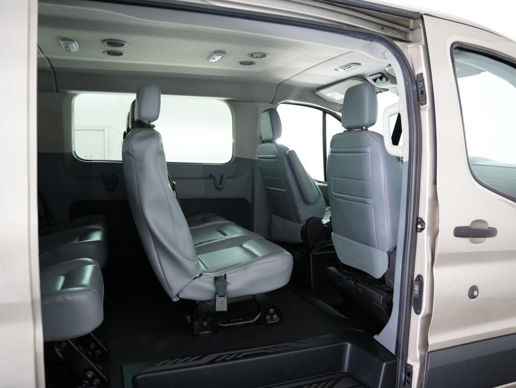Ford Transit Passenger Wagon T-350 148" Low Roof XLT Sliding RH Dr 2018